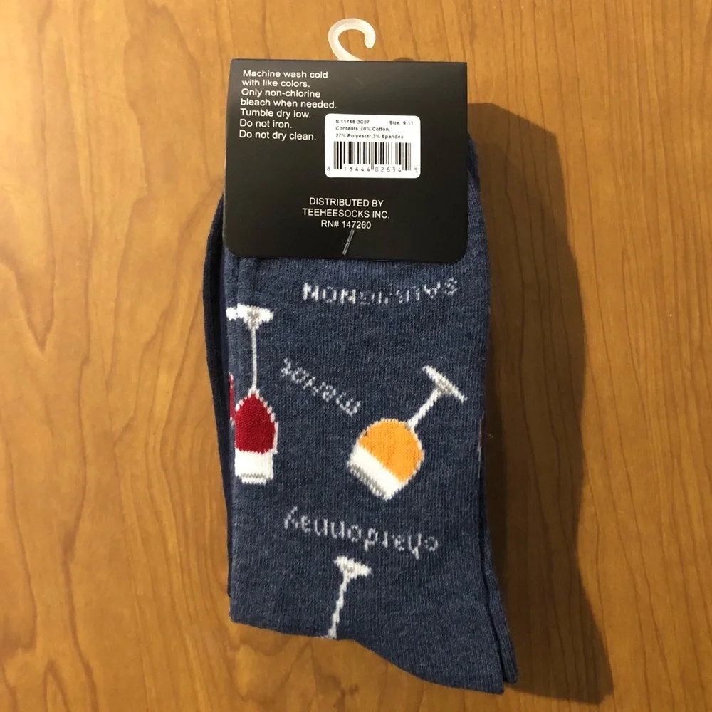 TeeHee Women’s Wine Crew Socks 3-Pack NWT